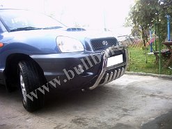 H. Santa Fe '01-'06 Bullbar inox B004A 2 Bullbar inox Hyundai Santa Fe '01-'06, bullbar poliuretan Hyundai Santa Fe '01-'06, praguri inox Hyundai Santa Fe '01-'06, praguri aluminiu Hyundai Santa Fe...