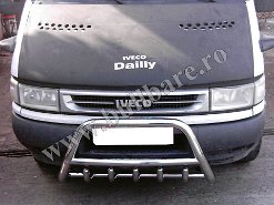 Iveco Daily '00-'06 Bullbar inox B004 1 Bullbar inox Iveco Daily, bullbar poliuretan Iveco Daily, praguri inox Iveco Daily, praguri aluminiu Iveco Daily, toros-uri Iveco Daily, scut metalic motor...