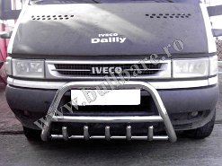 Iveco Daily '00-'06 Bullbar inox B004 2 Bullbar inox Iveco Daily, bullbar poliuretan Iveco Daily, praguri inox Iveco Daily, praguri aluminiu Iveco Daily, toros-uri Iveco Daily, scut metalic motor...