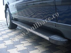 Prag aluminiu negru Range Rover '94-'02, cod model P006 Bullbar inox L.R. Range Rover '94-'02, bullbar poliuretan L.R. Range Rover '94-'02, praguri inox L.R. Range Rover '94-'02, praguri aluminiu L.R. Range Rover...