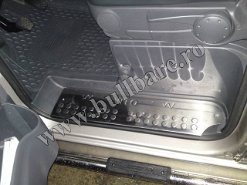 Praguri interioare inox M. Vito W639 '04+ (2)