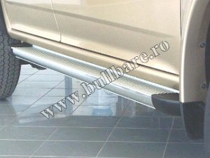 Praguri laterale aluminiu, cod model P012 Pret - 1190 ron . Praguri aluminiu pentru toate marcile auto, estetica, functionalitate, protectie, calitate maxima -...