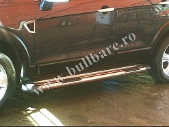 Praguri laterale inox, cod model P005 Pret - 950 ron . Praguri inox tip scarita, praguri inox suv-uri, praguri inox jeep-uri, praguri inox, pick-up-uri, praguri inox protectie autoutilitare...