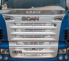 Grila inox V2 Scania R 2004-2009 (4)
